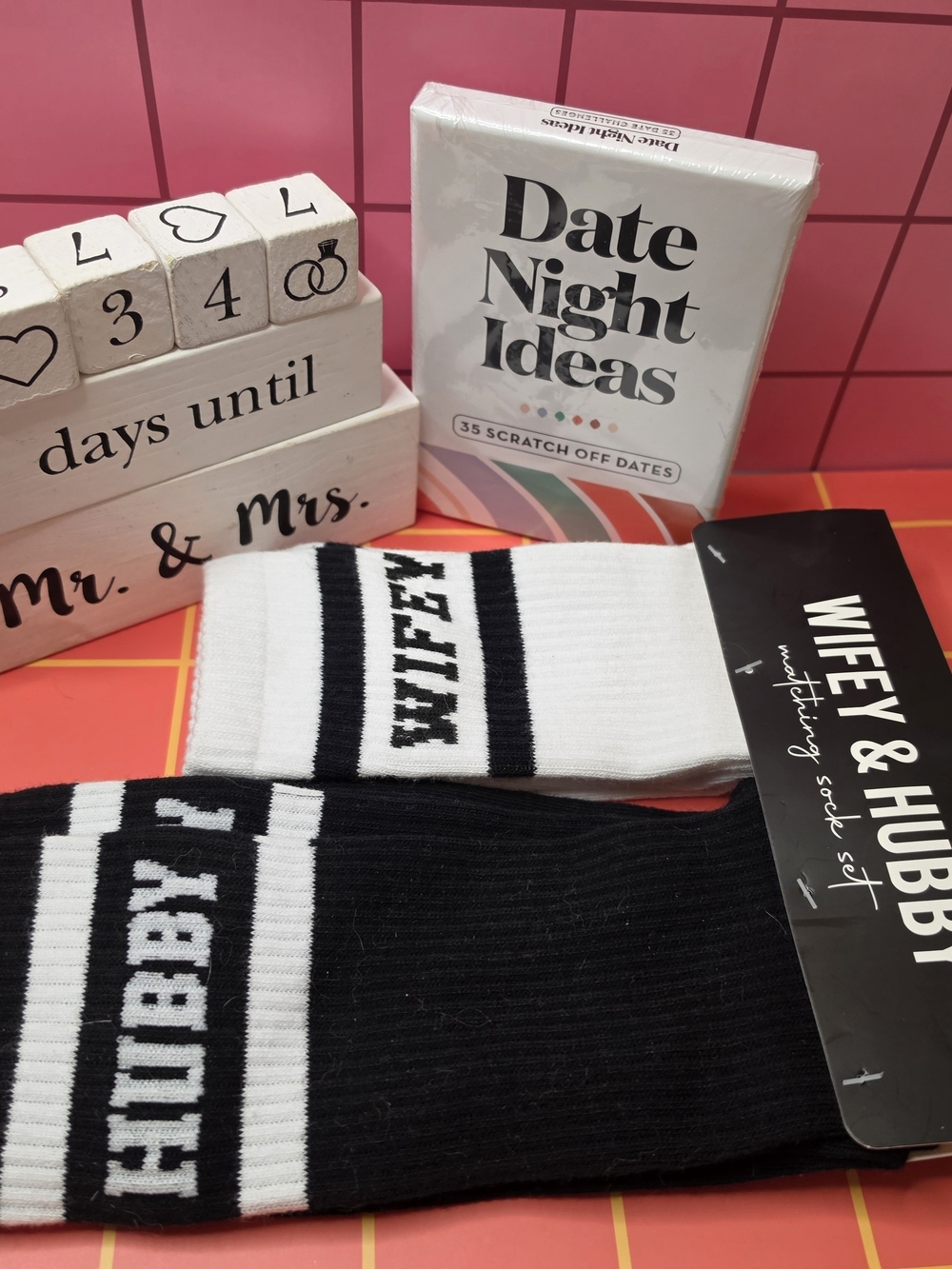 NWT Wifey & Hubby Matching Sock Set , Block Date Count Down, Date Night Cards